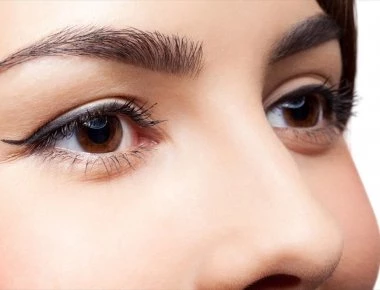 Πετάει το μάτι σας; Tι σημαίνει και πώς να το σταματήσετε